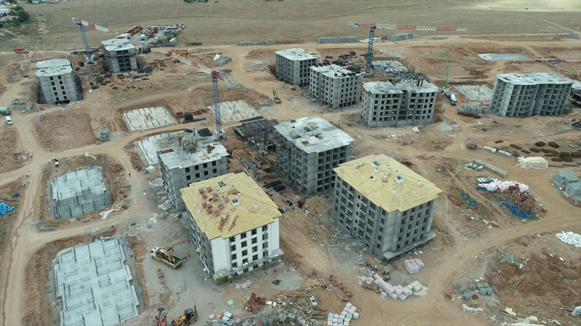 Malatya'da depremzedeler için 757 blokta konutlar yükseliyor - Resim: 3
