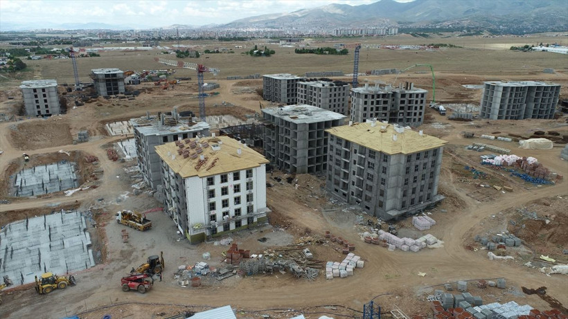 Malatya'da depremzedeler için 757 blokta konutlar yükseliyor - Resim: 4