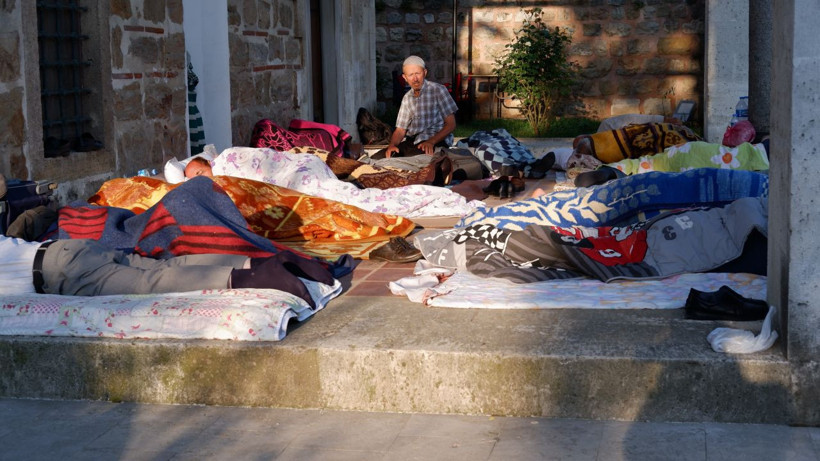 Kente akın ettiler otellerde yer kalmadı! Güreş sevdalıları, meydanlarda çadırlarda uyudu - Resim: 3
