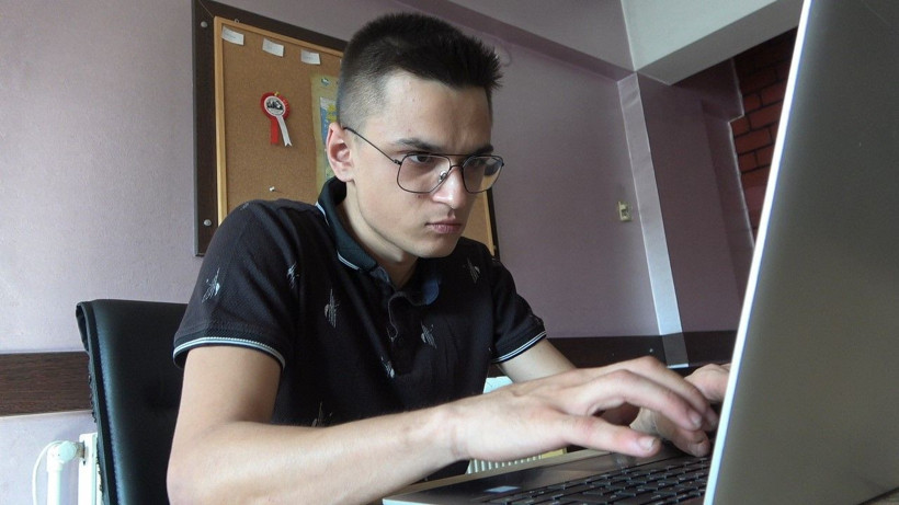 3 yıl önce 7. kattan düştü öldü diye haberi yapıldı 9 ameliyat geçirdi şimdi tek hayali var - Resim: 2