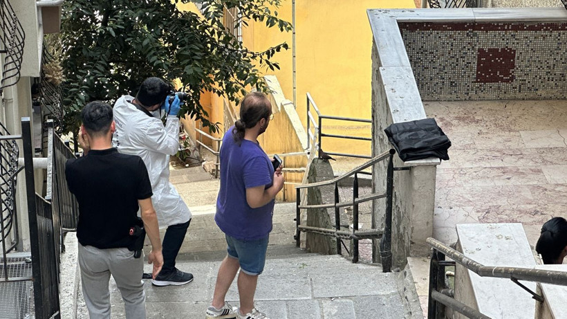 İstanbul'da sır ölüm! Kötü koku gelen evden Filipinli kadının cesedi çıktı - Resim: 3