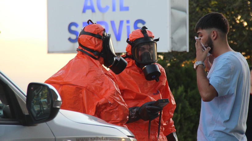 Kocaeli'de tüm birimler harekete geçti: Baygın bulunan şahıs hastaneyi karantinaya aldırdı - Resim: 2