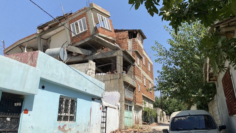 Kahramanmaraş'ta depremde bu hale geldi! Herkes korkuyor her an yıkılabilir - Resim: 2