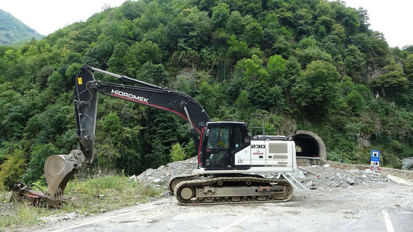 Ordu'da heyelanın yıktığı 50 ili ilgilendiren yola köprü yapılacak - Resim: 4