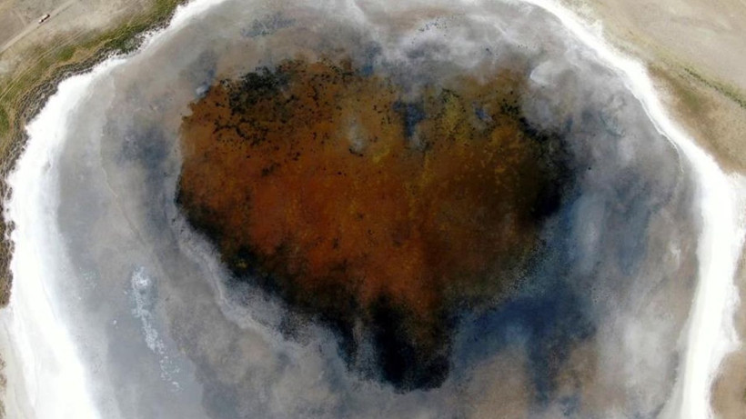 Görenleri şaşkına çeviren görüntü, Sivas'taki bu göl adeta dile geldi - Resim: 3