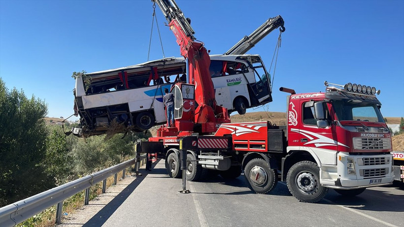 12 kişi öldü! Yozgat'taki otobüs kazasının nedeni belli oldu! Şoförün oğlu konuştu: Babam 3 defa... - Resim: 4