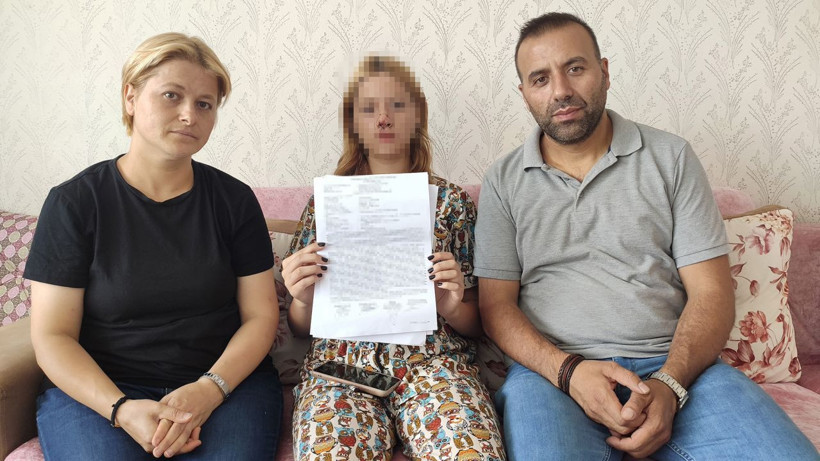 İstanbu'da dehşet! Genç kızın dişlerini kaldırım taşı ile kırdılar, yanındaki erkeğin kulağını kestiler - Resim: 1