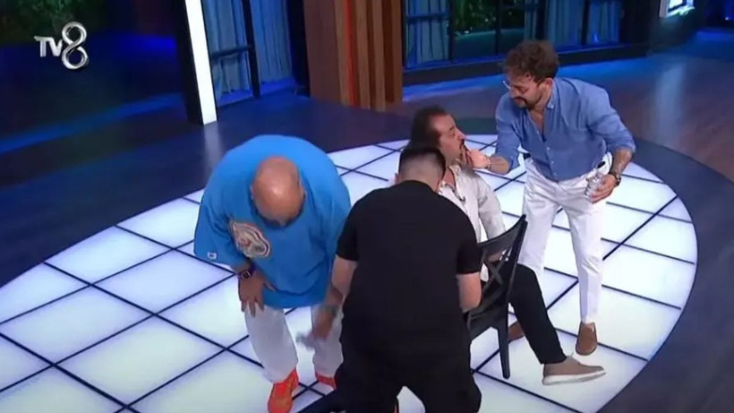 Şef Mehmet Yalçınkaya yemeği fazla kaçırınca fenalaştı - Resim: 3