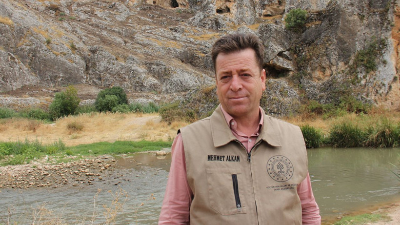 150 metrelik tünelin içerisine ilk kez girildi Romalılar dağı delerek yapmış nedeni tespit edildi - Resim: 1