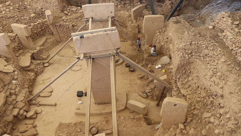 Tarihin 'sıfır noktası' Göbeklitepe hakkında asılsız iddialar! Beton iddialarını kazı başkanı yalanladı - Resim: 3