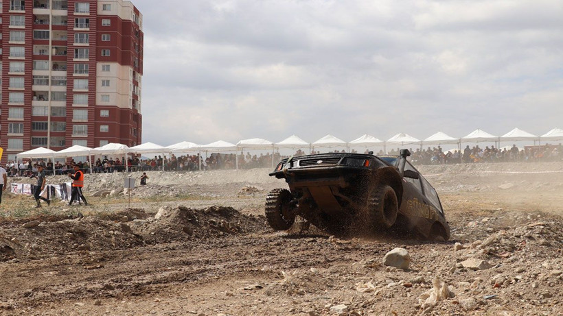 Tokat'ta 5. kez off-road heyecanı! 120 araçlı  yarışmada heyecan doruklara çıktı - Resim: 3