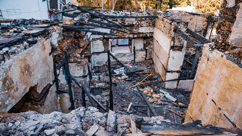 Antalya'da her gece su dolu kovalarla nöbet bekleyen mahalleli isyan etti! - Resim: 3