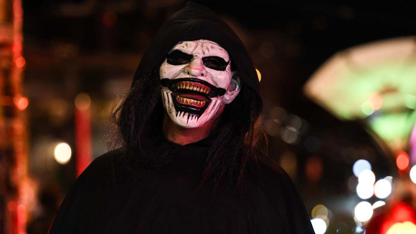 Mustafa Sandal 'Nasıl bize bulaştı?' diye sorup isyan etti: Cadılar Bayramı tamamen saçmalık - Resim: 1