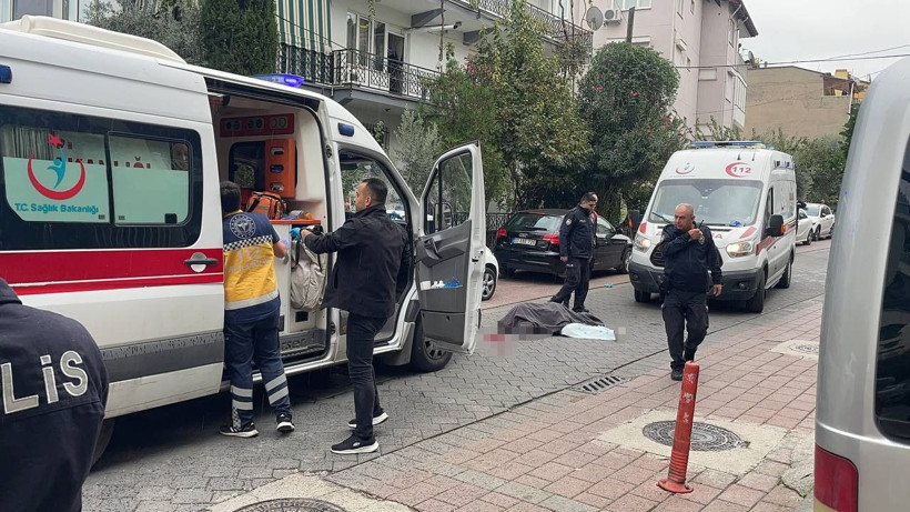 Denizli'de sokakta kanlı olay! Karısına ve erkek arkadaşına kurşun yağdırıp intihar etti - Resim: 1