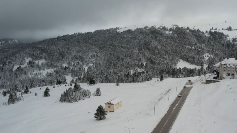 Kar Türkiye'ye hızlı giriş yaptı! Uludağ'da geri sayım başladı, kar kalınlığına bakın - Resim: 4