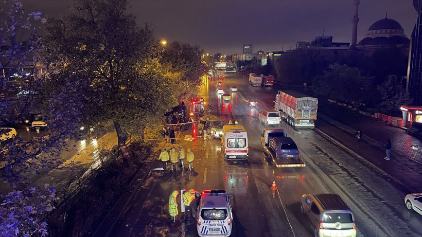 Konya'da feci kaza! Ağaca çarpan minibüsteki 3 çocuk öldü - Resim: 3