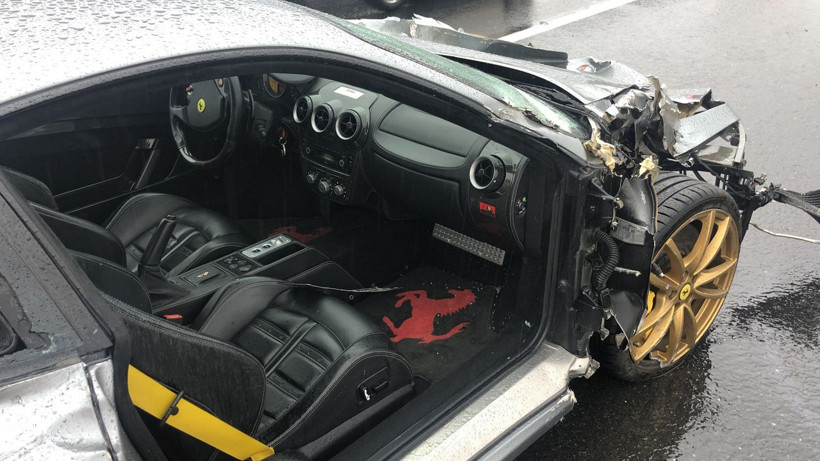 Ünlü iş adamı Sinan Urfalı, Ferrari ile feci kaza yaptı! 10 milyonluk araç pert oldu - Resim: 4