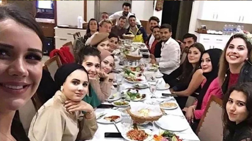 "Evde swinger partisi" iddiası olay yarattı! Deniz Akkaya, Eylül Öztürk ve eşi hakkında ifşalarda bulundu - Resim: 2