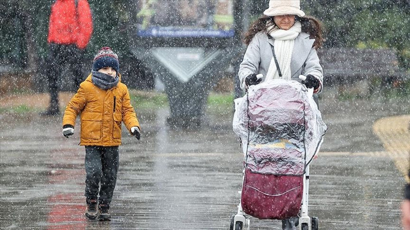 Meteoroloji ve uzmanlardan peş peşe uyarılar! İstanbul'a kar geliyor, sıcaklık düşecek - Resim: 1
