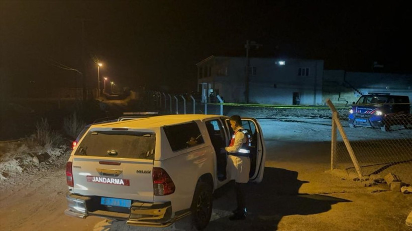 Niğde'de kanlı yılbaşı! İki akrabasını öldürdü! Saklandığı evini basan iki akrabası da onu öldürdü - Resim: 2