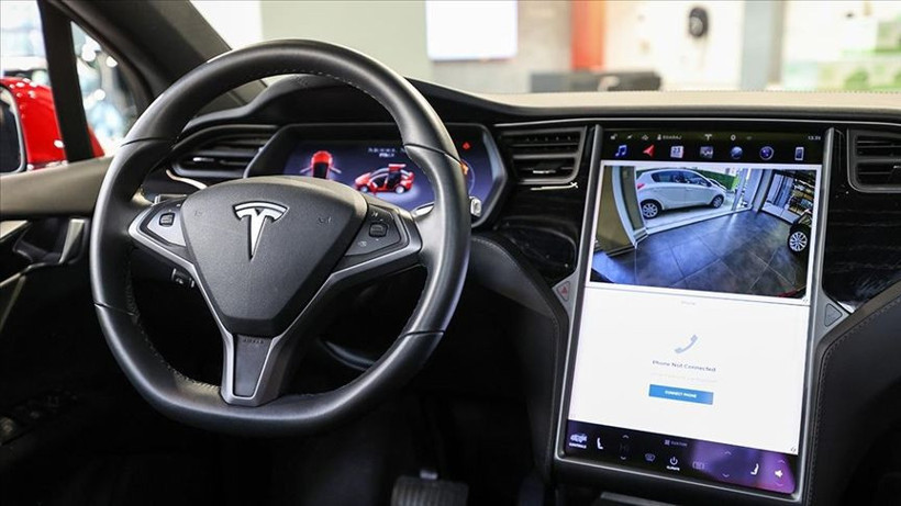 Elektrikli araçlar soğuk havada çileye dönüştü! Bataryalar boşaldı, Uludağ'da Tesla'nın başına gelmeyen kalmadı - Resim: 4
