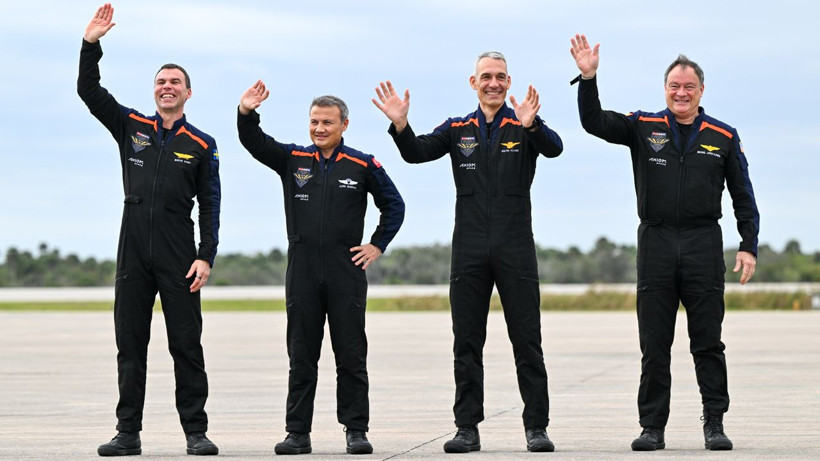 Alper Gezeravcı uzayda: Kapsül kenetlenmesi için geri sayım başladı! Saat ve dakika verildi - Resim: 1