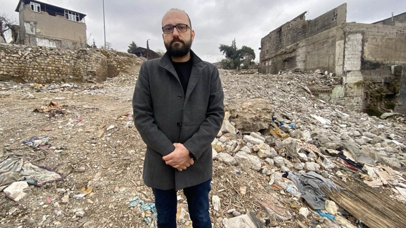 Depremde enkazdan çıkan gazeteci o anları  anlattı - Resim: 4