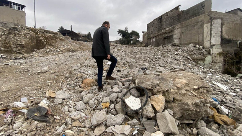 Depremde enkazdan çıkan gazeteci o anları  anlattı - Resim: 2