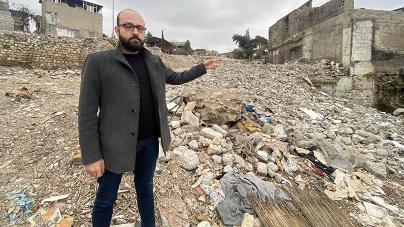 Depremde enkazdan çıkan gazeteci o anları  anlattı - Resim: 1