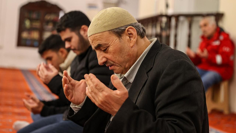 Miraç Kandili yurt genelinde dualarla idrak edildi - Resim: 4