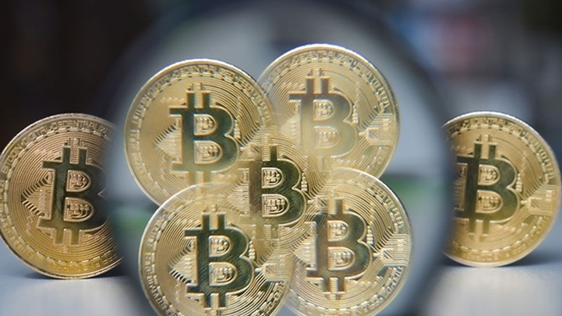 Son 24 saatte şoke eden yükseliş! Bitcoin’in fiyatı 71 bin dolara yaklaştı - Resim: 1