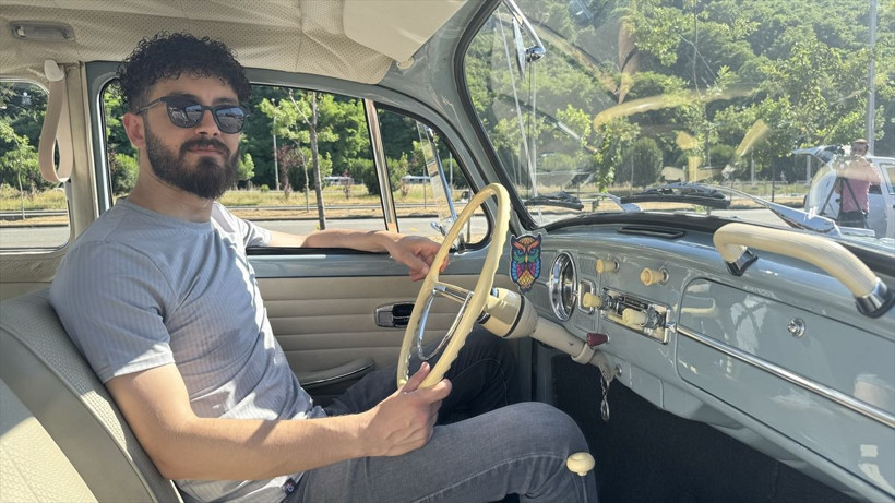 Telefonunu satıp ilk arabasını alan genç 'hastalığa' yakalandı - Resim: 1