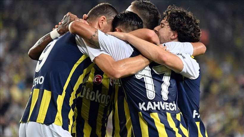 Jose Mourinho’nun takımında onlara yer yok! Fenerbahçe’de 5 yabancı futbolcunun bileti kesildi - Resim: 3