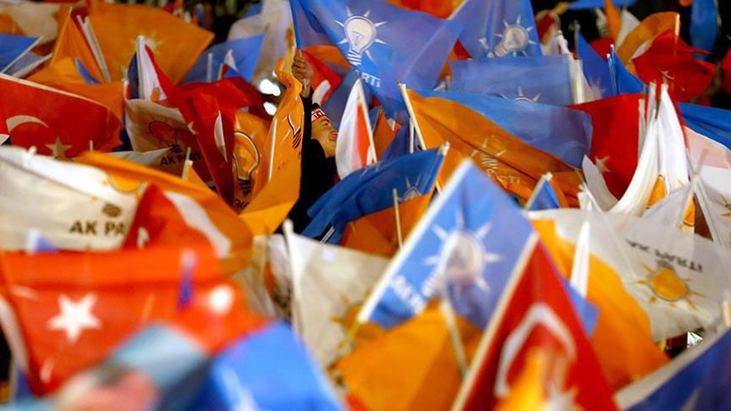 Son ankette sürpriz sonuçlar! O partide 9' a yakın puan kaybı, bu pazar seçim olsa... - Resim: 3