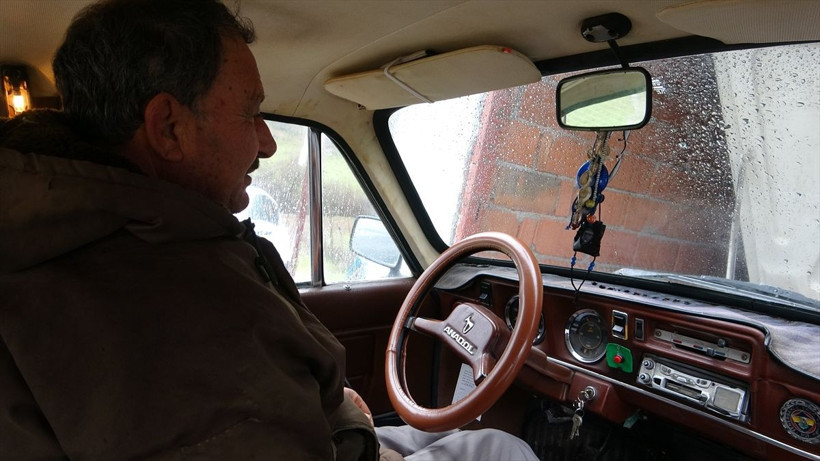 Çanakkale'de 1997 model Anadol'a bakan bir daha bakıyor 33 yıllık sahibi anlattı - Resim: 3