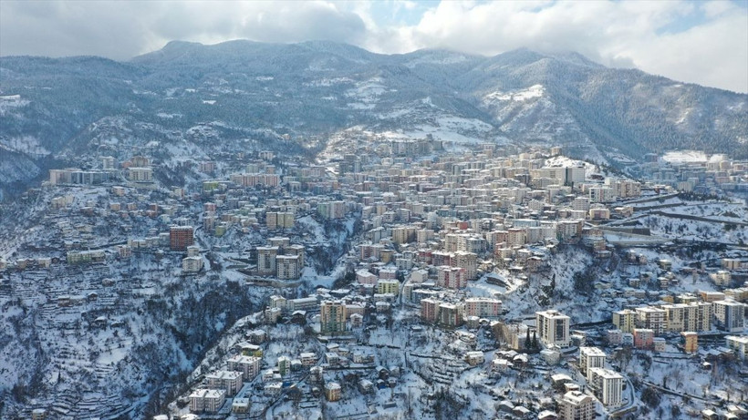 Son 28 yılın en yüksek kar kalınlığı ölçüldü! Artvin'de şaşkına çeviren görüntü - Resim: 1