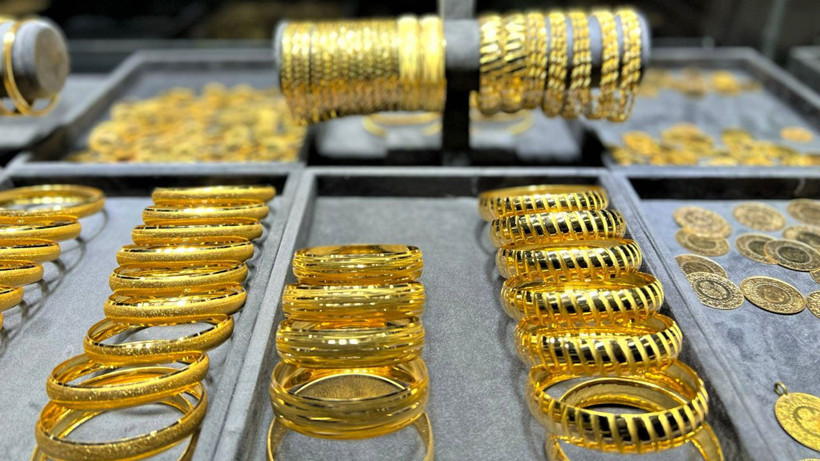 Aniden fırlayan altın fiyatları tarihi rekoru kırdı ünlü bankaların altın tahmini - Resim: 3