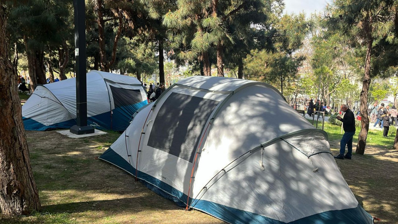 İstanbul'da peş peşe deprem! 6.2'lik deprem çok korkuttu, vatandaşlar sokaklara döküldü - Resim: 4