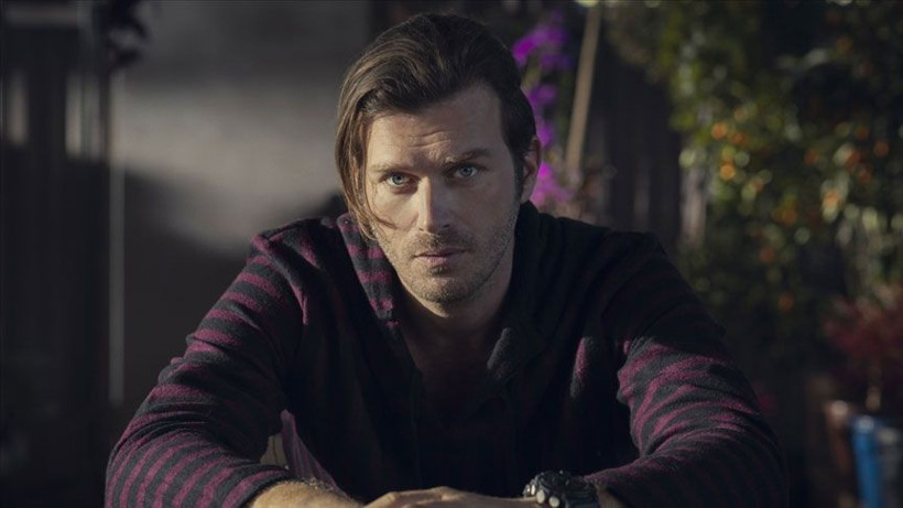 Kıvanç Tatlıtuğ'un oğlu Kurt Efe'ye bakın! Babasının fotokopisi gibi böyle benzerlik yok! - Resim: 4