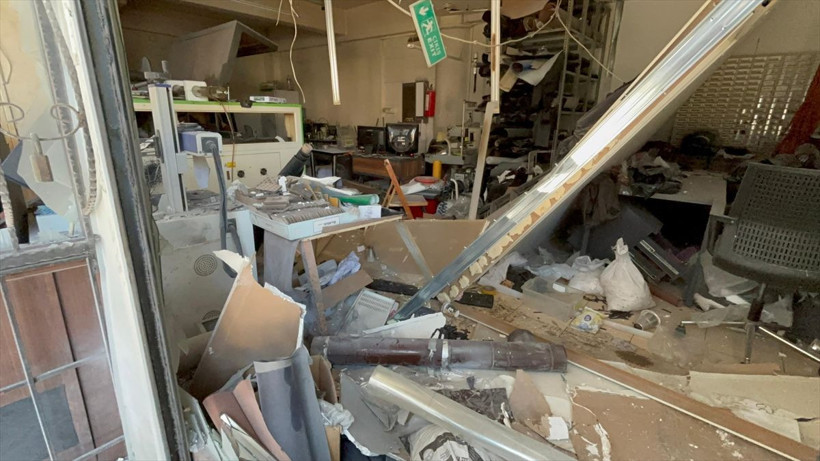 Güngören'de patlama oldu! Görüntülere bakın sanki deprem olmuş gibi - Resim: 4