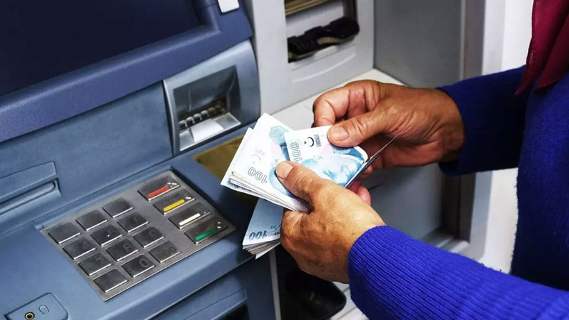 SGK Emekli ve memur Temmuz 2025 zammı netleşti! Öğretmen polis zamlı maaşı - Resim: 1