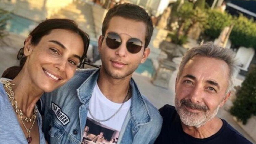 Arzum Onan'ın sevgilisi kimdir? Meğer mazileri varmış el ele poz verdiler... - Resim: 2