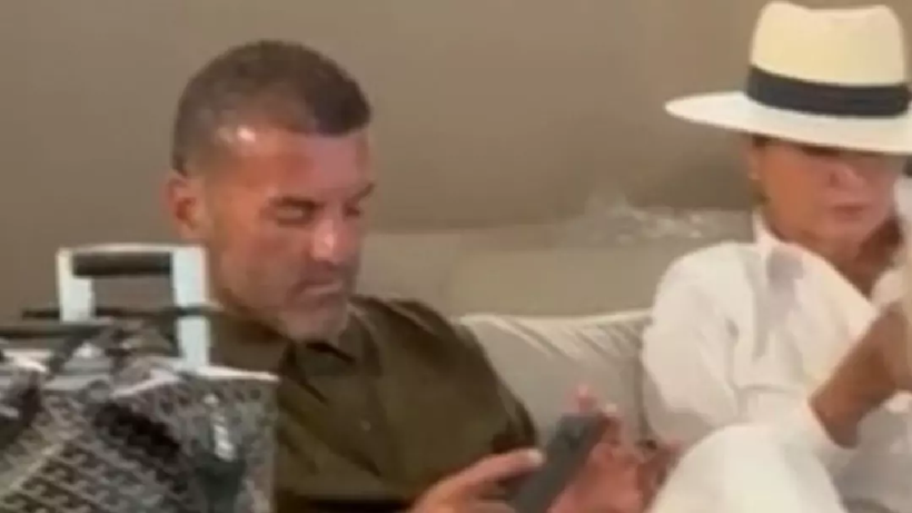 Evlilik haberleri asılsız demişlerdi ama... Sibel Can ve Emir Sarıgül tatil dönüşü yakalandı - Resim: 3