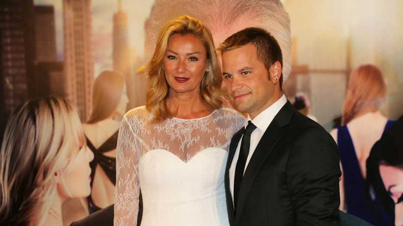 Pınar Altuğ itiraf etti! "Her şey o ilk öpücükle başladı, millete kalsa çoktan ayrılmıştık!" - Resim: 4