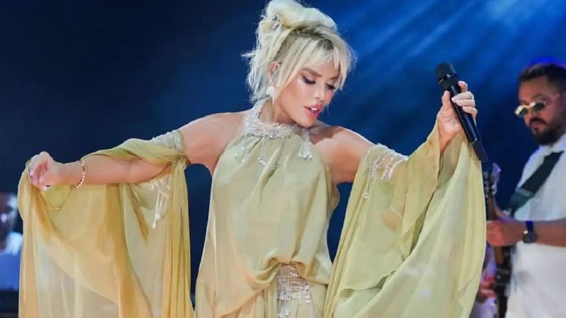 79 yaşındaki Ajda Pekkan resmen yıllara meydan okudu... - Resim: 1