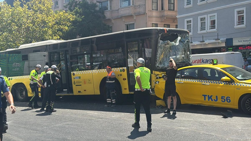 Beyoğlu'nda zincirleme kaza! İETT otobüsü, çöp kamyonu... Çok sayıda yaralı var - Resim: 2