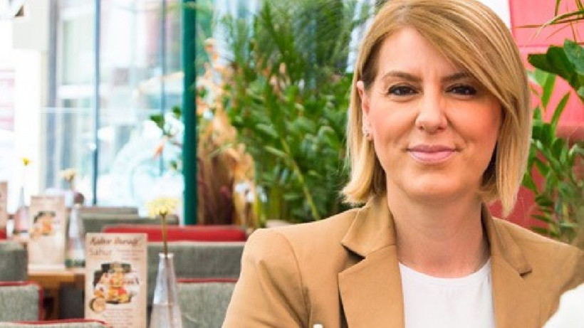 Sevda Türküsev Z kuşağına verdi veriştirdi! - Resim: 4