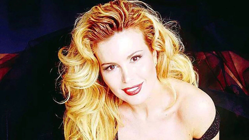 'Ölümüm duyulacak' diyen Harika Avcı hastaneye kaldırıldı! Harika Avcı evli mi, eşi çocukları var mı? - Resim: 4