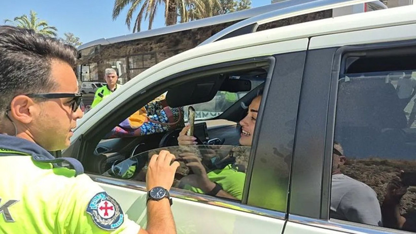 İbrahim Tatlıses’in kızı Dilan Çıtak'ın son rezilliği! Polis havaya ateş açıp gözaltına aldı - Resim: 2