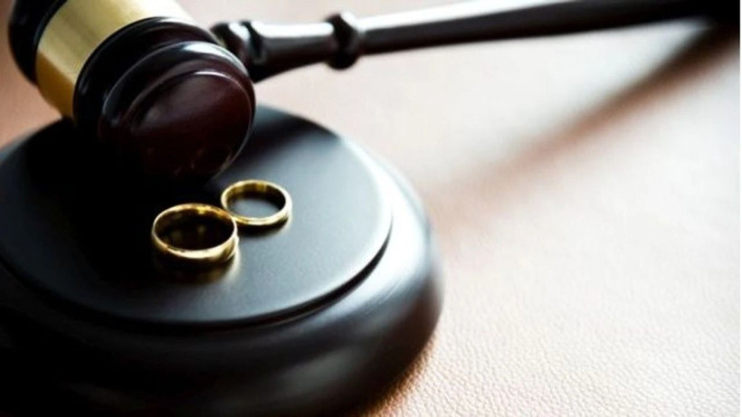 Sorun yaşayan çiftler bu yöntemi deniyor! İşte evlilerin boşanma akımı... - Resim: 2